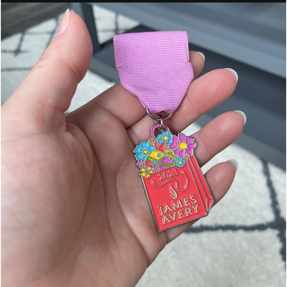 James Avery fiesta pin BNWT